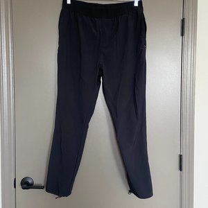 Men's Grand Running Club Pants Size Large